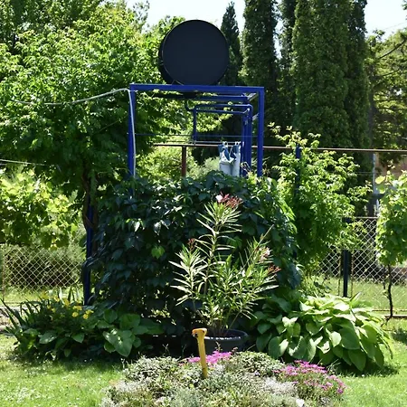 Villa-tabori Holiday home