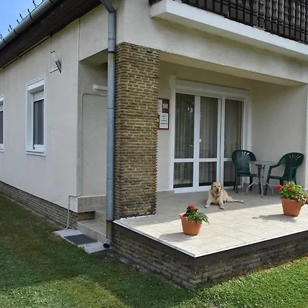 Holiday home Villa-tabori *