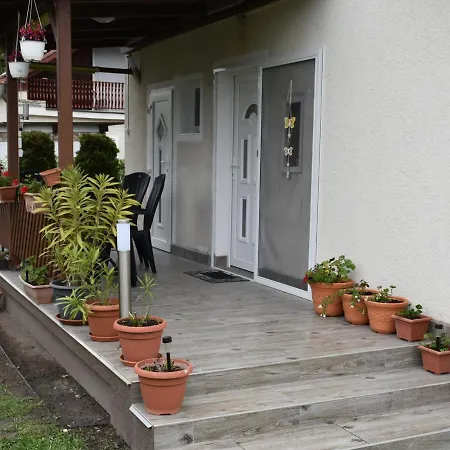 Villa-tabori Holiday home